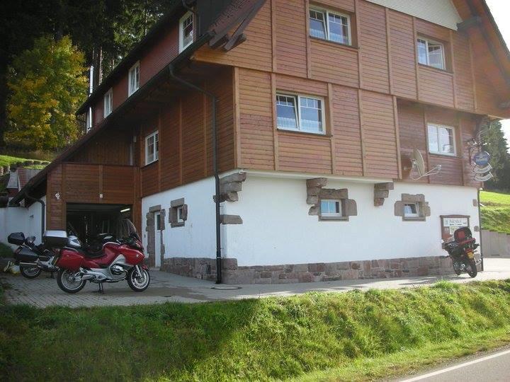 Pension Forsthaus Taele - Das Gaestehaus Vom Schwarzwaldgasthaus Salenhof Titisee-Neustadt Eksteriør bilde
