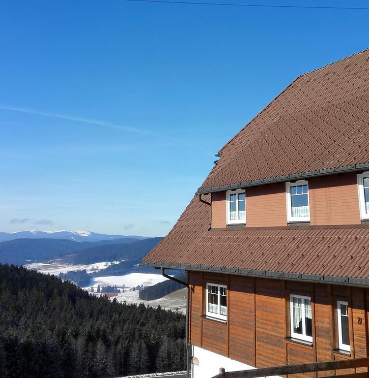 Pension Forsthaus Taele - Das Gaestehaus Vom Schwarzwaldgasthaus Salenhof Titisee-Neustadt Eksteriør bilde